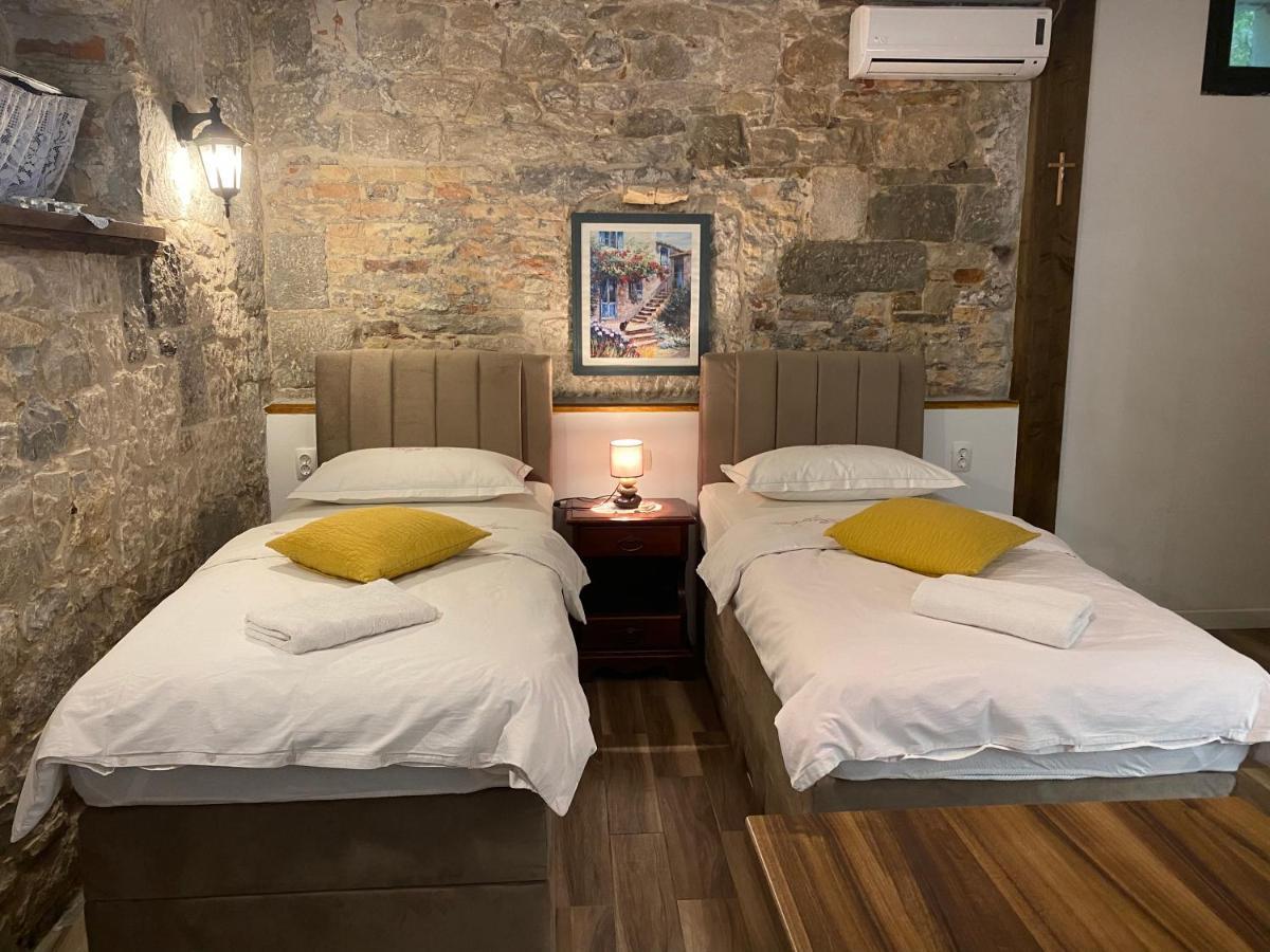 ספליט Elena Rooms מראה חיצוני תמונה