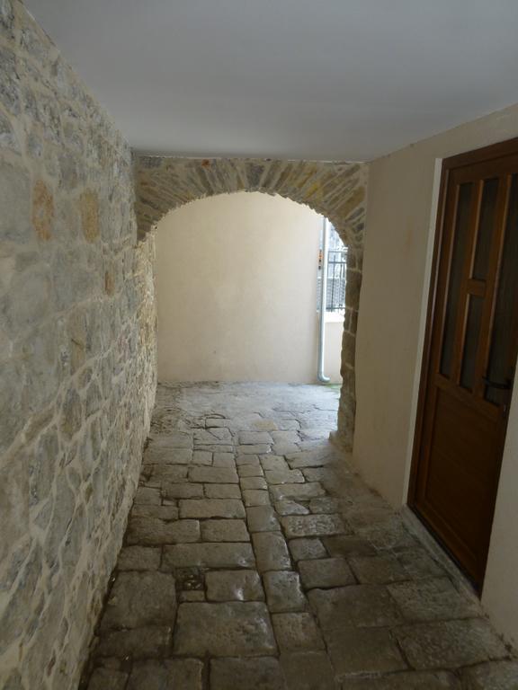 ספליט Elena Rooms מראה חיצוני תמונה