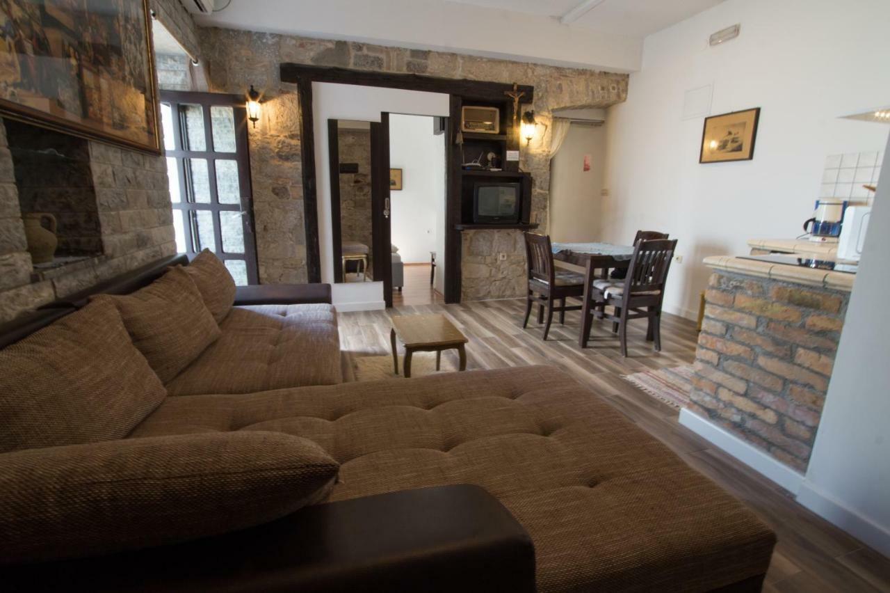 ספליט Elena Rooms מראה חיצוני תמונה