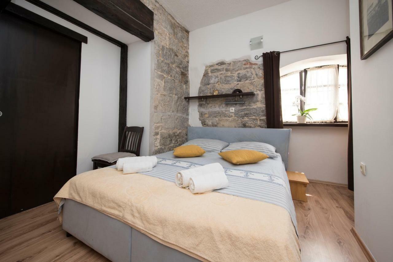 ספליט Elena Rooms מראה חיצוני תמונה